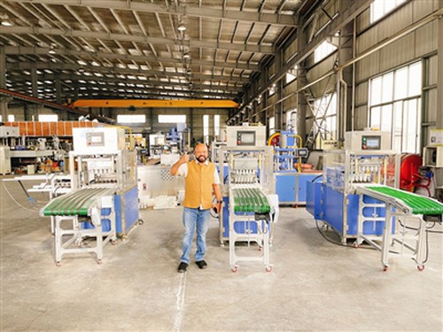 Pelanggan India Beli Mesin Pembungkus Akhbar Bom Mandi Auto Penuh Kami Sekali...